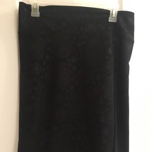 BLACK medium Cassie!